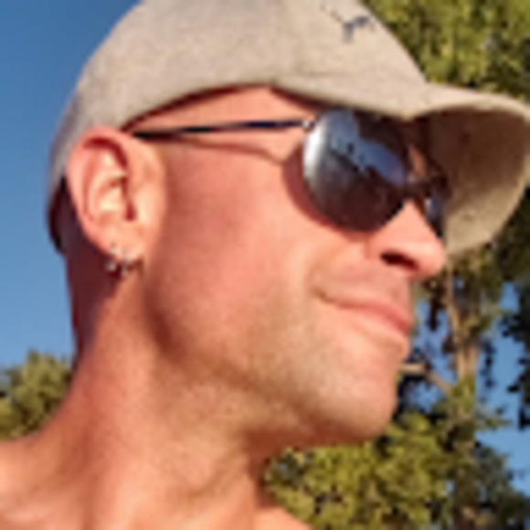 Meet your Posher, N - Picture 1 of 1